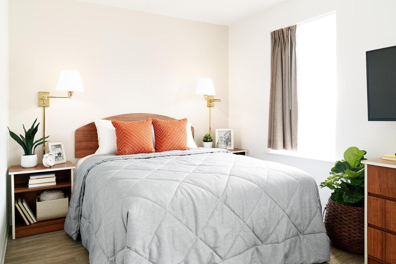 Intown Suites Extended Stay Houston Tx - Iah Airport Exterior foto
